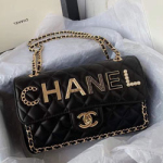 샤넬 플랩백 CH210121