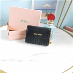 미우미우  M-9849583