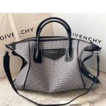 지방시  안티고나백 45cm 210204