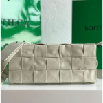 보테가 베네타 핸드백 BV210304