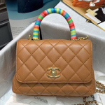 샤넬 플랩 백 AS2215