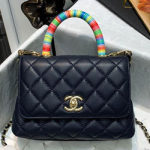 샤넬 플랩 백 AS2215