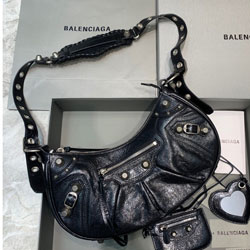 발렌시아가 핸드백 210909