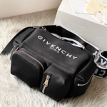 지방시 벨트백플 GY210928