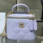 샤넬 스몰 클래식 체인 코스메틱 케이스 AP2198