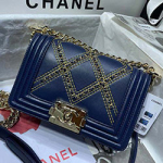 샤넬 보이백 20cm AS67086