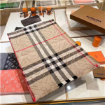 버버리   B-787397