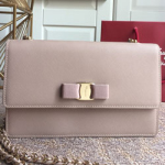 페레가모 크로스백 21E480