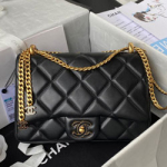 샤넬 체인 플랩 백 22cm AS1793