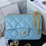 샤넬 플랩백 18cm AS3113