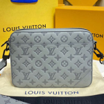 루이비통 M69827