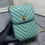 샤넬 WOC백 19cm AS0525