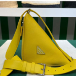 프라다 크로스백 2VL039