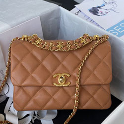 샤넬 플랩백 20cm AS3580