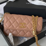 샤넬 플랩백 19cm AP3047