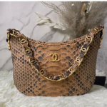 샤넬 토트 백 AS3562