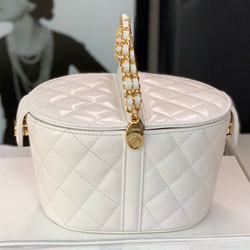 샤넬 버킷백  AS3216