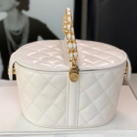 샤넬 버킷백  AS3216