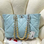 샤넬 핸드백 AS3660