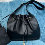 입생로랑 핸드백 697918