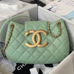 샤넬 핸드백 AS4610