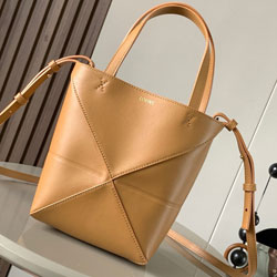 로에베 핸드백  9030