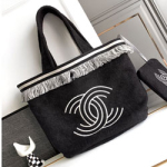 샤넬 핸드백 24cm AS3352