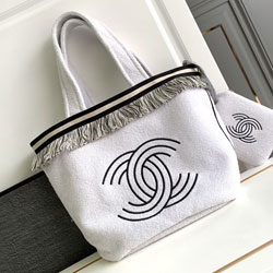 샤넬 핸드백 24cm AS3352