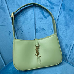 입생로랑 핸드백 657228