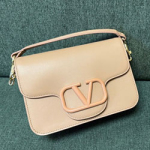 발렌티노 크로스백 1967