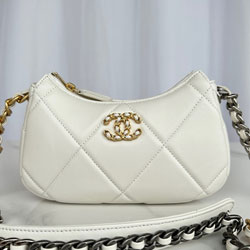 샤넬 플랩백 20cm AS3763