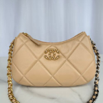 샤넬 플랩백 24cm AS3765