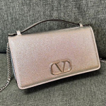 발렌티노 크로스백 240615