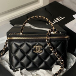 샤넬 핸드백 17cm Ap4052