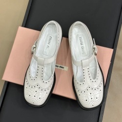 미우미우 M-4837483 