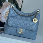 샤넬 플랩 백 AS4322