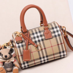 버버리 크로스백  253571-1