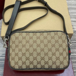 구찌 숄더백 834802-2