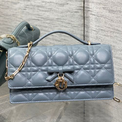 크리스찬디올 숄더백 M2602